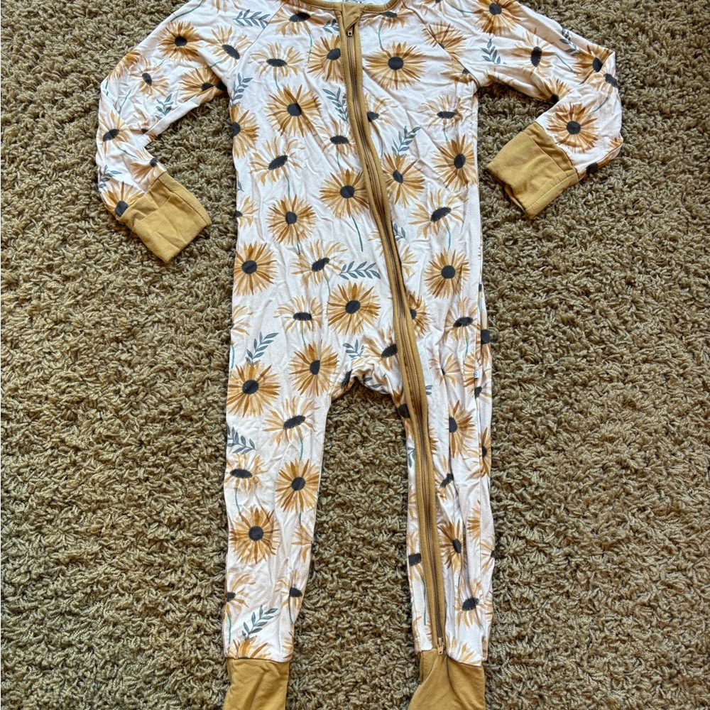 Caden Lane Sunflower Print Kids Footie